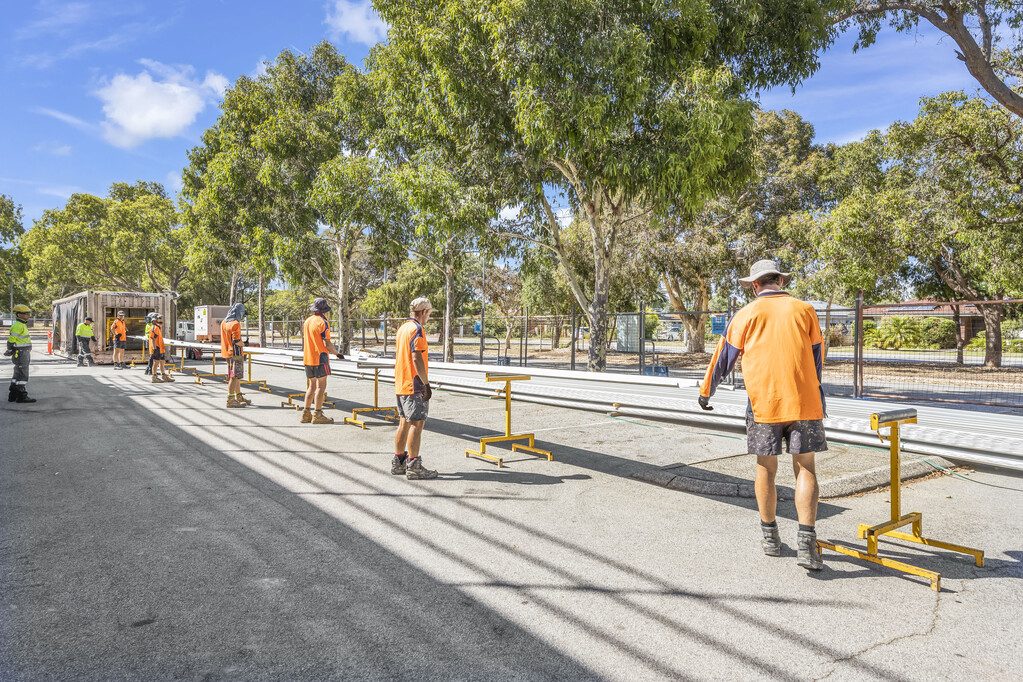 Fielders KingKlip 700 mobile rollforming at Armadale Arena